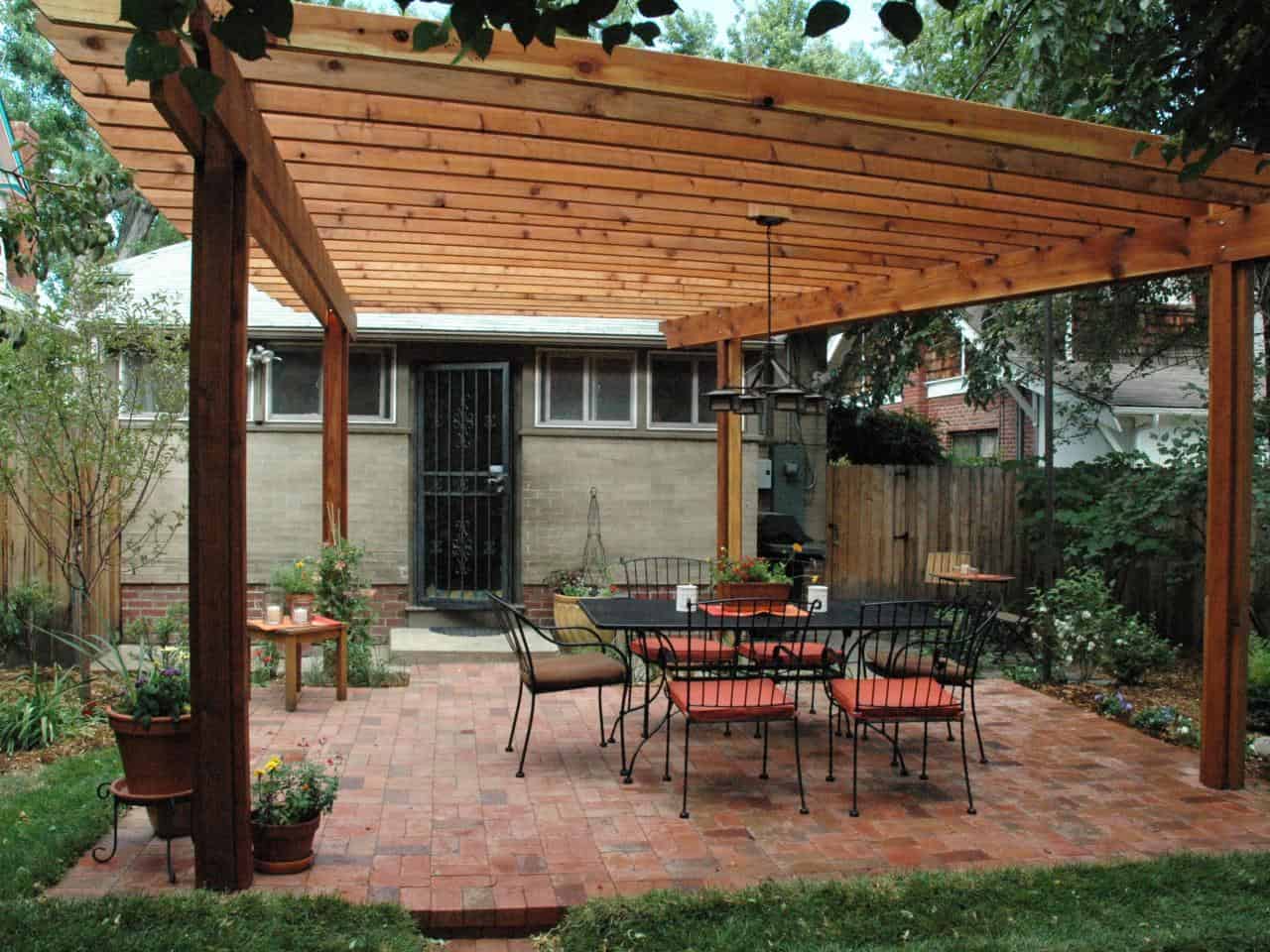 Easy DIY pergola plans to make by yourself.